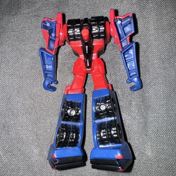 Hasbro Transformers McDonalds Toys Optimus Prime 2016@‎ - Picture 2 of 3